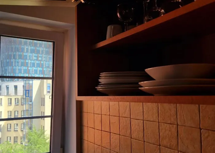 Big Huge Center 84m Nivy