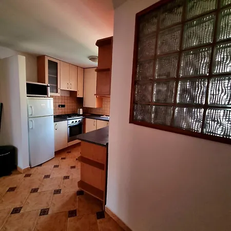 Big Huge Center 84m Nivy Apartment *